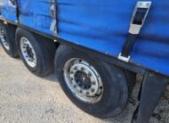 Semirimorchio centinato Schmitz Cargobull 3 assi 2014, ruote